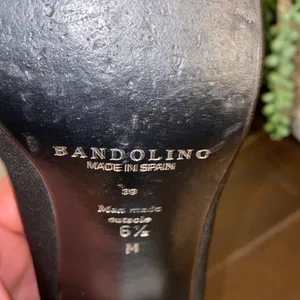 Bandolino Elegant Classic Black Block Heels Made in Spain Size 6.5M thumbnail 11