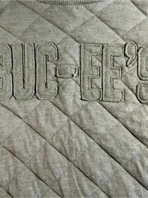 Buc-ees Women's Quilted Green Long Sleeve Sweatshirt Size Large thumbnail 4