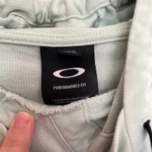 Oakley Womens Mint Green Cropped Hoodie Back Cutout Thumbholes XL Performance‎ thumbnail 6