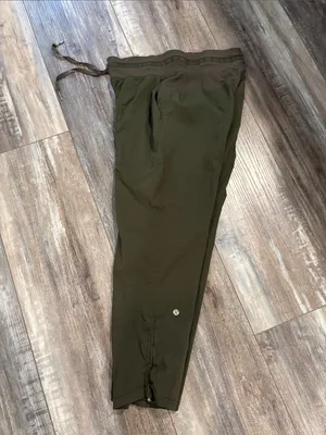 Lululemon Dance Studio Mid-Rise Pants Army Green size 6 thumbnail 8