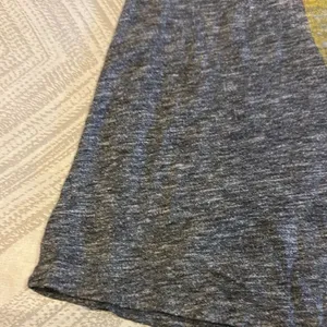 Lauren Moshi Women’s Gray Graphic Tee with Colorful Lips Design - Size XS thumbnail 4