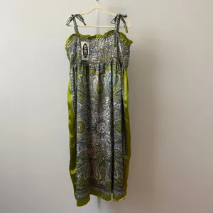 Mamta Boho Beachy Paisley Smocked Tie Strap Maxi Dress OS Green thumbnail 4