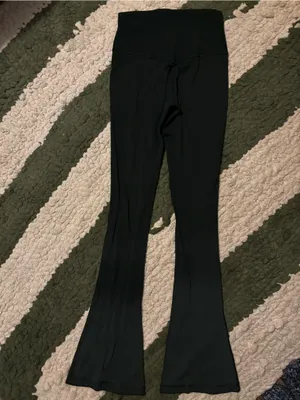 Lululemon Mini Align Flares - Forest Green thumbnail 2