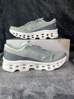 On Cloud NEW Cloudmonster Grey US Men's 9 Max Cushion Road Shoes⁠ thumbnail 2