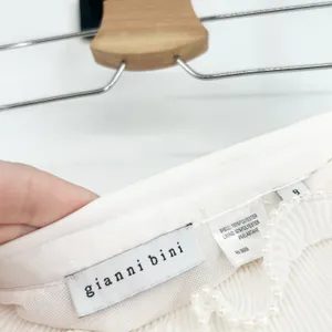 Gianni Bini x Venita Aspen Womens Plisse Pearl Trim Ruffle‎ Mini Skirt Size 8 thumbnail 4