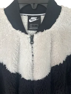 Nike Sportswear Swoosh Sherpa Fleece Jacket Black And White thumbnail 5