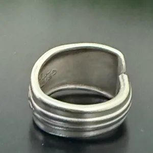 Vintage 1940 “Camilia” Sugar Spoon Ring Size 9 thumbnail 4
