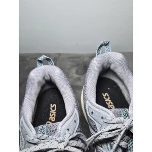Womens ASICS GEL-Venture 7 Trail Running Shoes - Grey / Cream 9.5 thumbnail 12