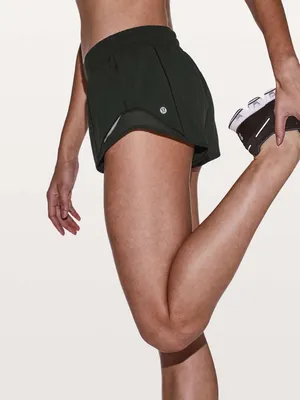 Lululemon Hotty Hot Short II 2.5" Black Size 4 Reg thumbnail 3