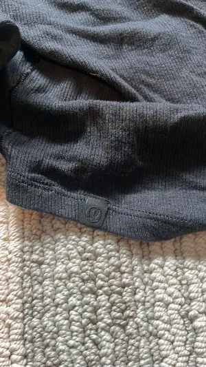 Lululemon Black Cropped Long Sleeve  thumbnail 6
