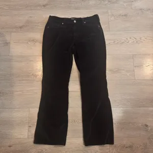 Levi's 515 Boot Cut Corduroy‎ Pants Womens Size 12 M Black Flat Pocket thumbnail 4