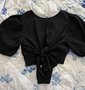 glo fashion francesca’s top thumbnail 1