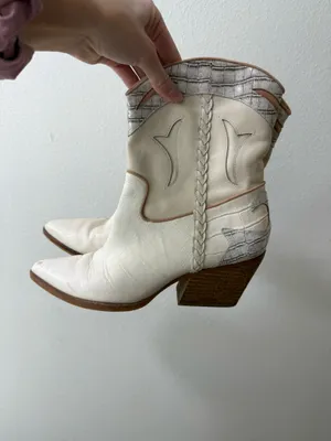 DV by Dolce Vita Booties thumbnail 2