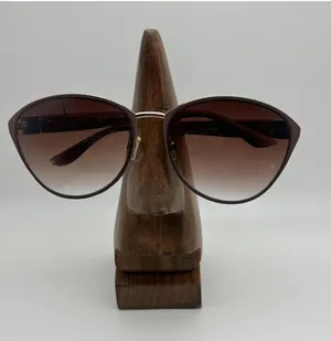 Jessica Simpson Gold & Brown Gradient Cat Eye Sunglasses thumbnail 1