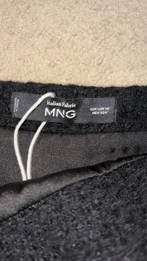 MANGO black mini skirt thumbnail 2