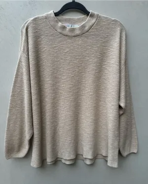 Free People Beach Textured Lightweight Knit Sweater Cream Oatmeal Oversized XS thumbnail 1