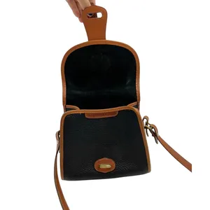 Vintage Dooney & Bourke All Weather Leather Black Crossbody Bag thumbnail 5