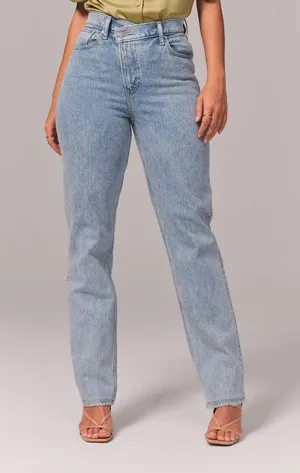 Abercrombie Curve Love Ultra High Rise 90s Straight Jean - Size 27 SHORT thumbnail 1