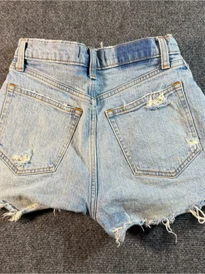 Abercrombie & Fitch The Mom Short High Rise 24 Denim Cutoffs Distressed Raw-hem thumbnail 2