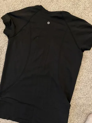 Black Swiftly Lululemon Tech thumbnail 4