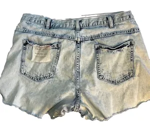 Angels Kiss Jean Shorts Size 17. Waist: 34 inches thumbnail 1