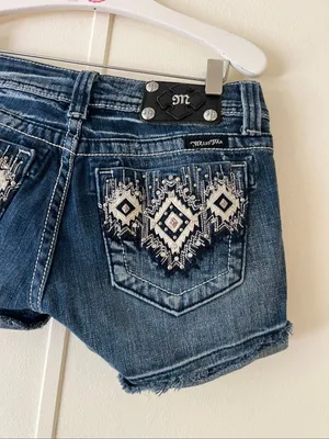 Miss Me Jean Shorts Woman’s Size 27 thumbnail 8