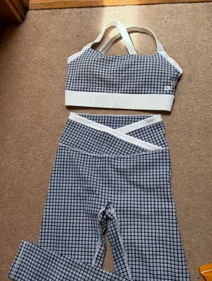 Astoria Activewear set thumbnail 1