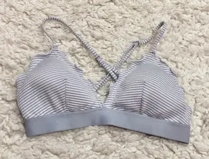 H&M Seersucker Striped Ruffle Bikini‎ Top Blue periwinkle 6 thumbnail 1