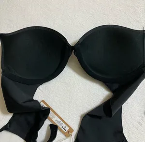 SKIMS Ultimate Teardrop Push-Up Bra 32A thumbnail 4