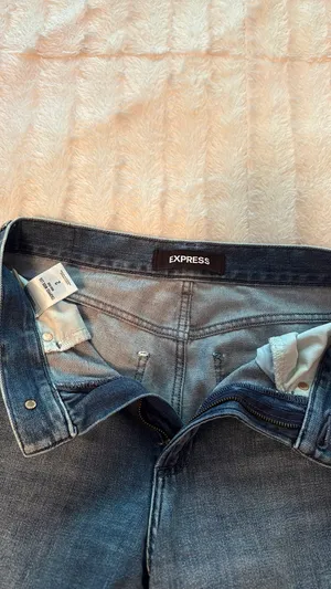 Express Cropped Wide-Leg Jeans thumbnail 3