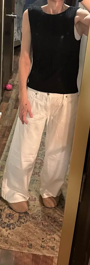 American Eagle Dreamy Drape Ultra Wide Leg Jeans White Denim Women’s thumbnail 1