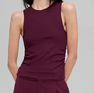 Alo Yoga Ribbed En Pointe Tank Burgundy S thumbnail 1