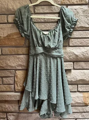Altar’d State Haisley Layered Crossover Romper Sage Green Swiss Dot XL thumbnail 4