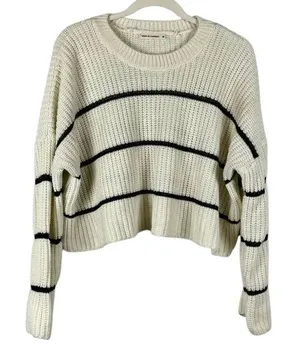 Moon & Madison Cream Black Striped Cropped Pullover Sweater Medium thumbnail 1