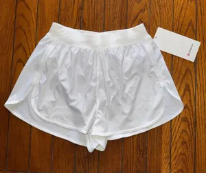 Lululemon Sleek Short High Rise 3” White Size XXS (2) NWT thumbnail 1