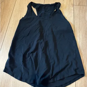 Lululemon Black Tank thumbnail 1