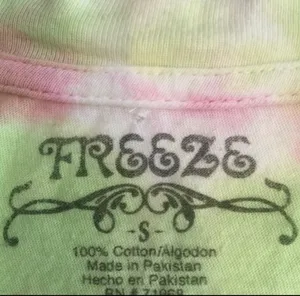 Freeze Vintage Distressed 90s/Y2K Tie Dye Peace Sign Scoop Neck T- Shirt thumbnail 2