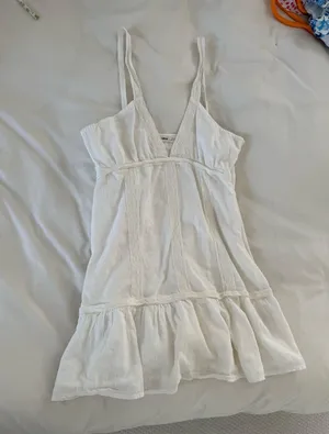 Pull & Bear White mini dress thumbnail 1