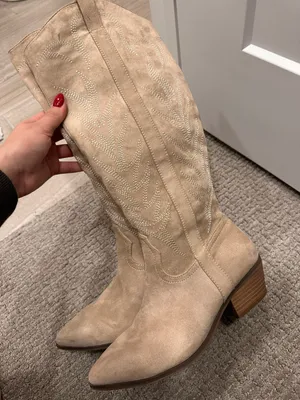 Universal Threads Beige Cowgirl Boots thumbnail 2