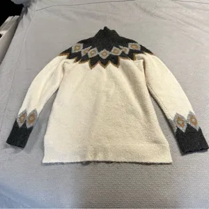 Abercrombie & Fitch Mock Neck Fairisle Fluffy Sweater XS GUC thumbnail 7