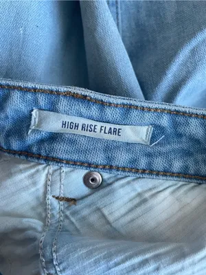 Wrangler X Pendelton Women's Trumpet Flare Jean in Light Wash Denim Size 32 Rare thumbnail 7
