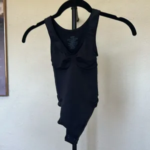 Skims Seamless Sculpt Scoop Neck Thong Bodysuit In Onyx NWOT Thick strap Size XS thumbnail 7