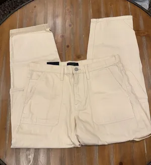 Banana Republic High-Rise Barrel Jeans Women's Size 30/10 in Light Ecru NWOT thumbnail 1