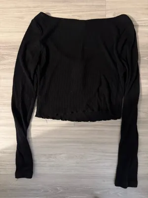 Black Ribbed LA Hearts Pacsun Cropped Longsleeve Women’s Small thumbnail 3