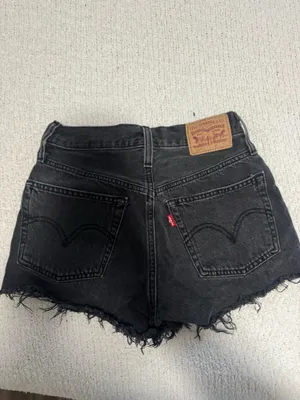 Levi’s 501 Shorts High-Rise thumbnail 2