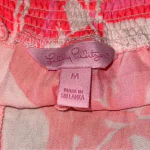 Lilly Pulitzer Women’s Size M Pink Sun Ray Shimmy Dahlia Scalloped Beach Shorts thumbnail 5