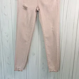 VERVET‎ Skinny High-Rise Distressed Crop Jean in Blush/Taupe, Size 27 thumbnail 4