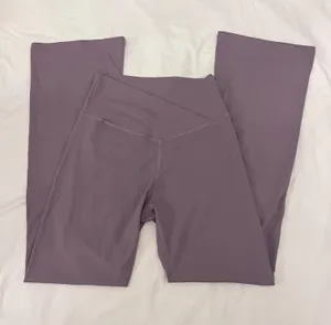 Amazon Pink Crossover Flare Leggings thumbnail 3