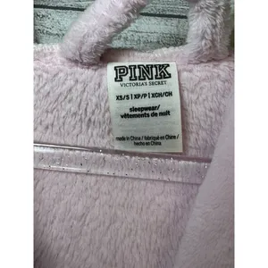 PINK Victoria's Secret Fleece Robe Size XS/S Pink Bling Belted Sherpa Hood thumbnail 8