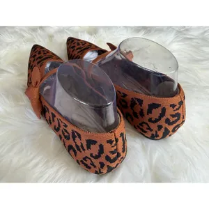 AHZEHRSE Women's Animal Print Mary Jane Flats Pointed Toe Knit Size 10 (EU 43) thumbnail 3